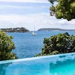 Seafront Sea Diamant For 7 Guests