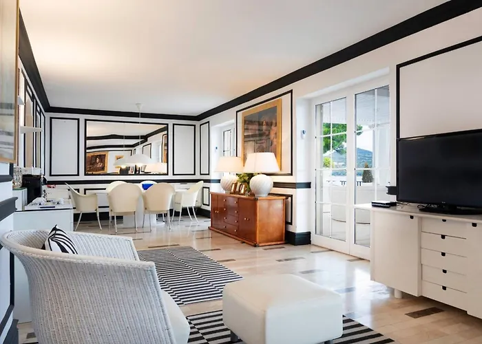 Seafront Sea Diamant For 7 Guests Dubrovnik