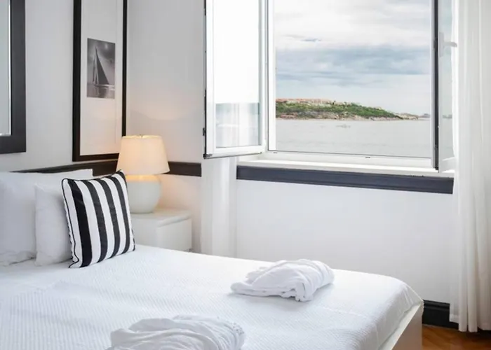 别墅 Seafront Sea Diamant For 7 Guests