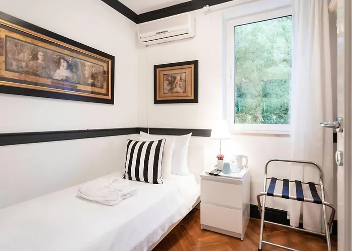 Villa Seafront Sea Diamant For 7 Guests *