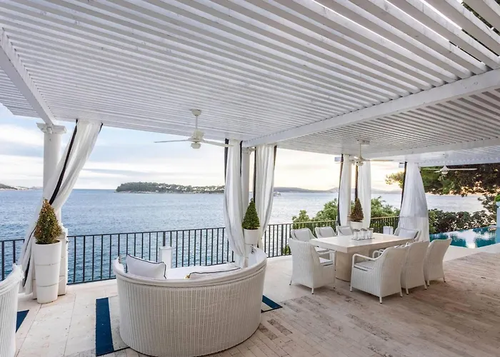 Seafront Sea Diamant For 7 Guests *